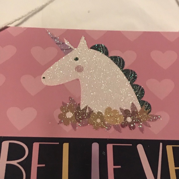Unicorn "Believe" Hanging Write On Chalkboard - Picture 3 of 13
